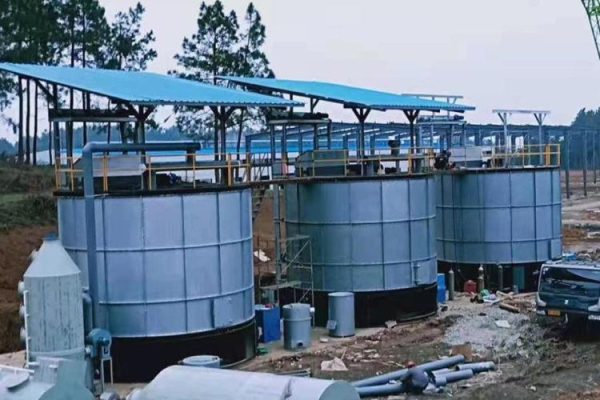 Industrial composters are used to build commercial composting systems