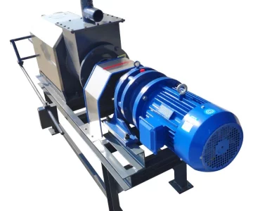 Screw rod extrusion high efficiency solid-liquid separator for pig manure solid-liquid separation